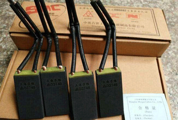 導致直流電機的碳刷發(fā)生故障的兩個主要因素。